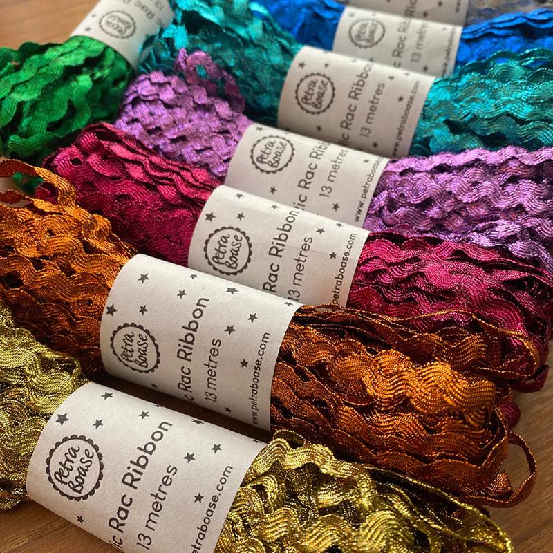 Ric Rac Ribbon - 13m Rolls Gold